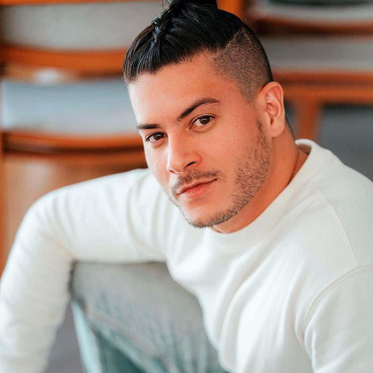 Arthur Aguiar Fala De Sua Conversao Apos Trair Mayra Cardi Radio Massa Fm