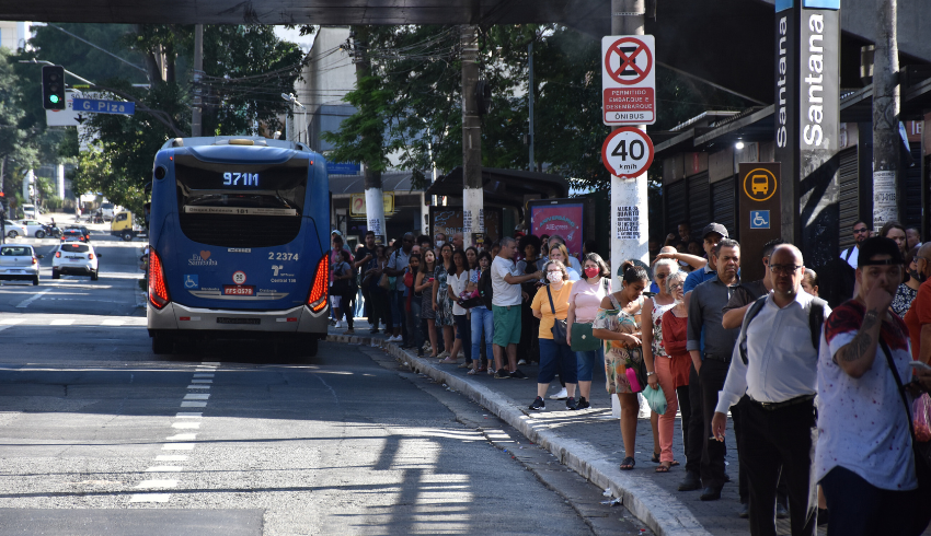 Paralisação de ônibus hoje sp