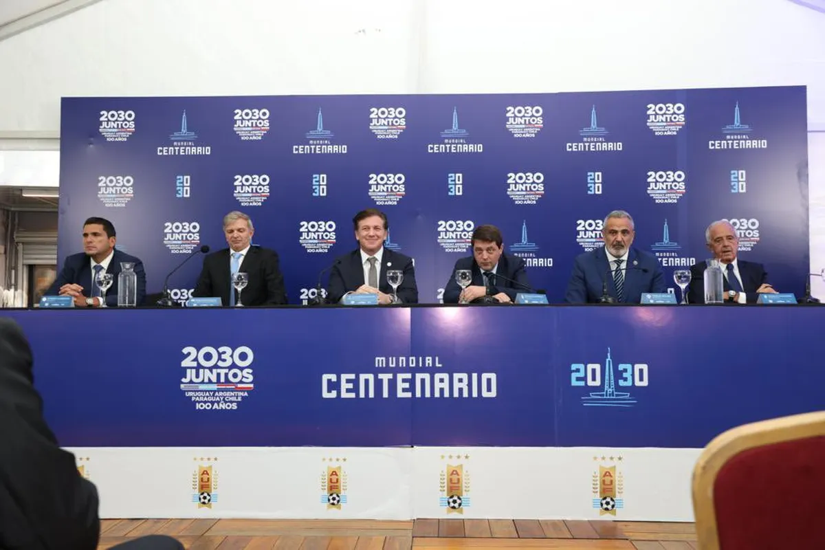 Copa do Mundo de 2030 terá jogos em três continentes